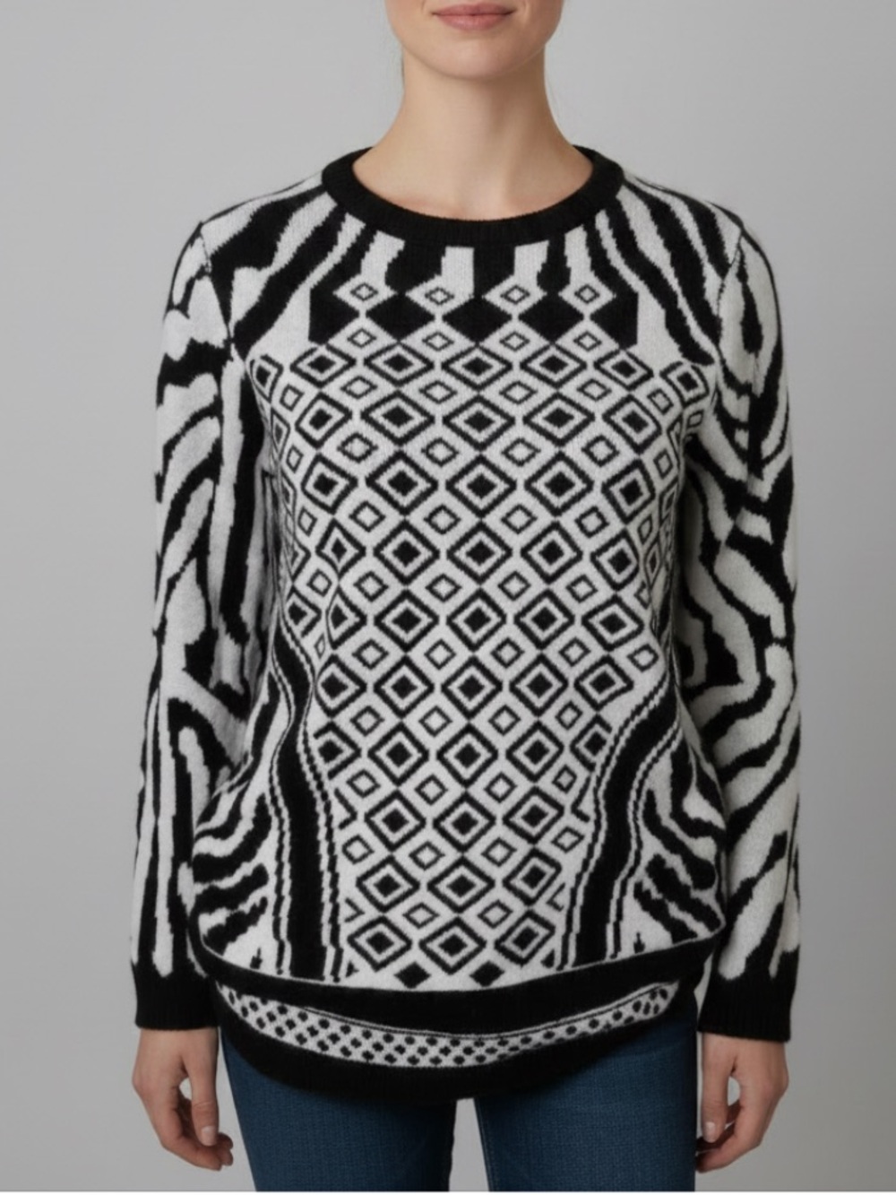 Jennifer Lauren Black & White Sweater with Scarf